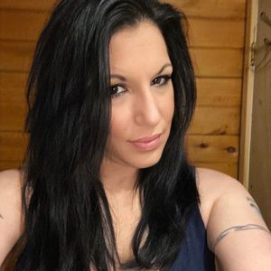 Meet your Posher, Dainya